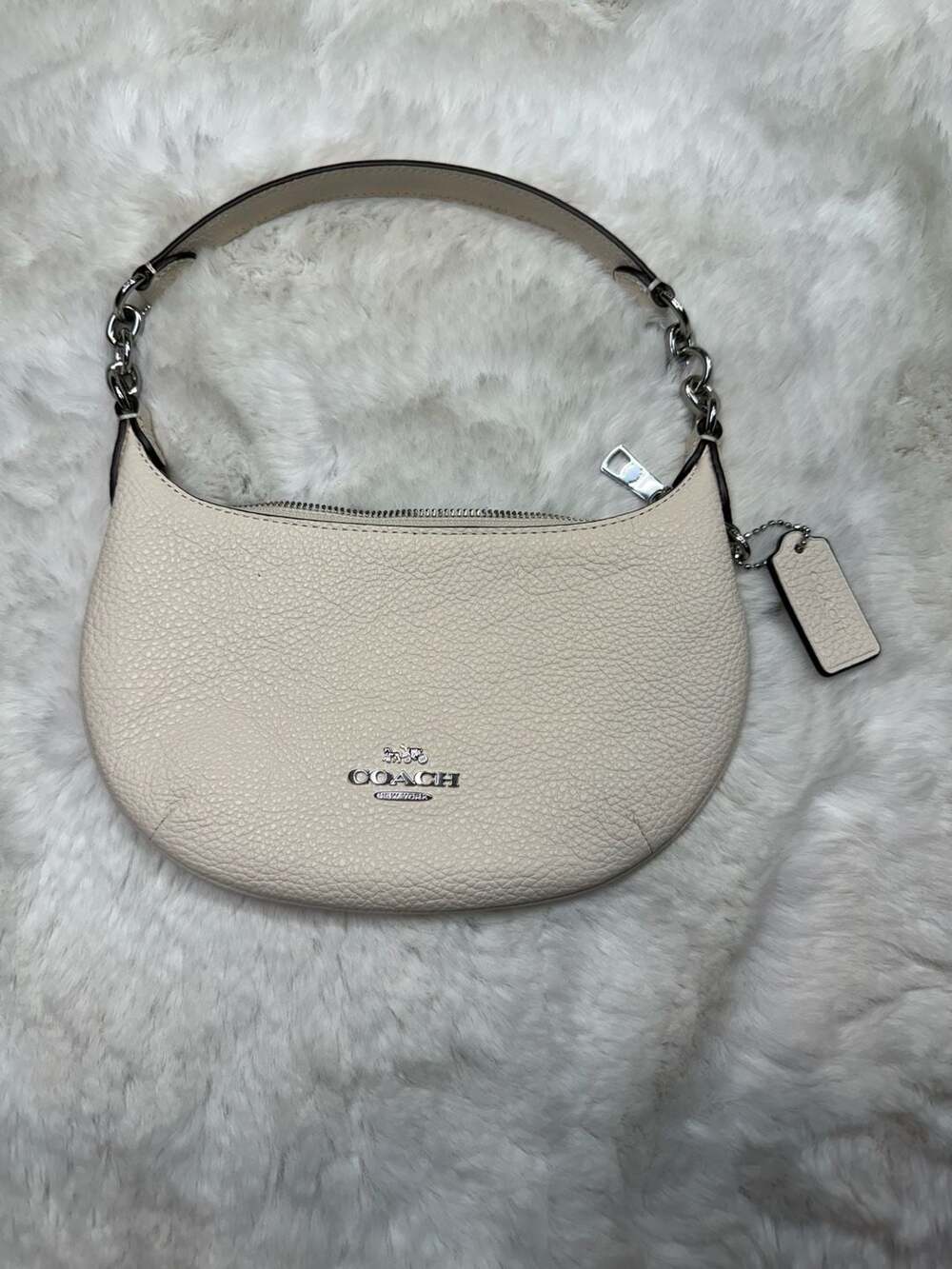 Coach Payton Hobo Bag in Pebble Leather